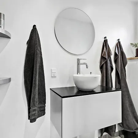 Stunning In With Wifi *